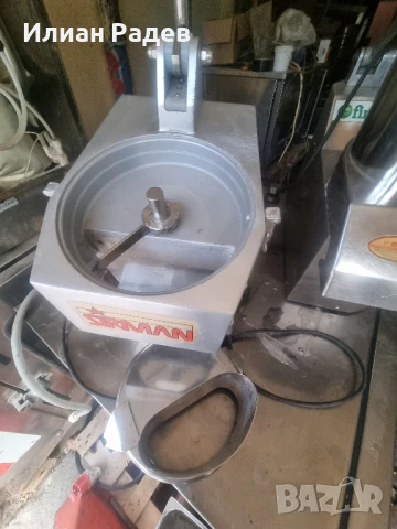 Италианска зеленчукорезачка Sirman TM, снимка 6 - Обзавеждане на кухня - 51035066