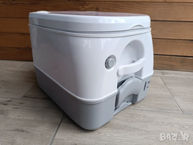 Химическа тоалетна Dometic 972, снимка 4 - Химически тоалетни - 50994707