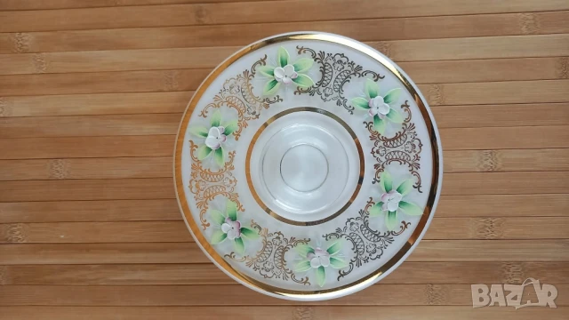 Бонбониера
с ръчно рисувани цветя и златни орнаменти, снимка 3 - Други - 51393321