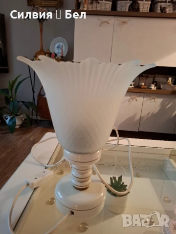 Винтидж лампа, снимка 5 - Настолни лампи - 51267456