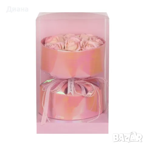 Букет от вечни цветя в розов цвят в подаръчна кутия с декорация, снимка 1