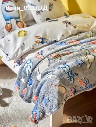 Светещо одеяло "Космос", снимка 2 - Спално бельо и завивки - 48268676