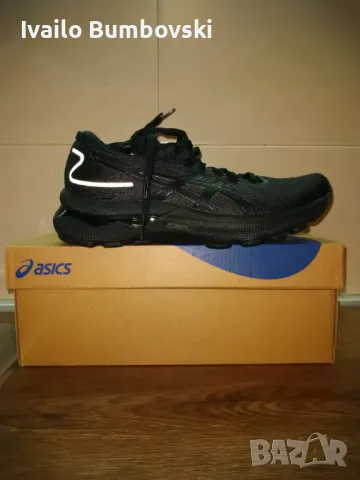 Дамски маратонки Asics, снимка 2 - Маратонки - 47959403