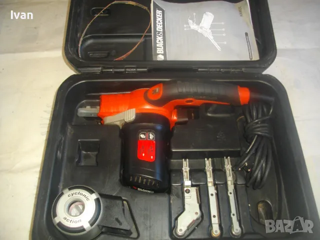 ПЪЛЕН КОМПЛЕКТ С 3 ПРИСТАВКИ ЕЛЕКТРИЧЕСКА ПИЛА МИНИ ЛЕНТОВ ШЛАЙФ 400W РЕГЛАЖ BLACK DECKER KA902E , снимка 5 - Други инструменти - 48401683