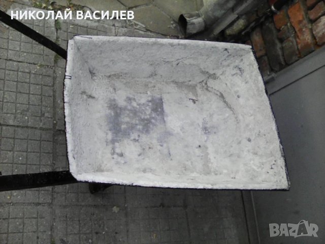 Продава   градинска   *    количка  -  олекотена   ., снимка 17 - Други инструменти - 51084080