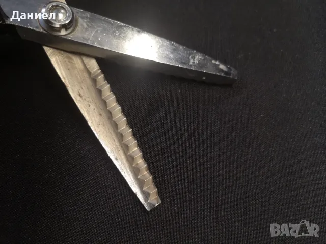 Назъбена ножица, снимка 3 - Антикварни и старинни предмети - 47793722