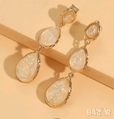 Нови обеци с камъни 