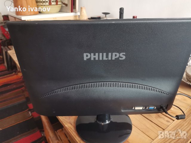 монитор PHILIPS 19", снимка 4 - Монитори - 43563552