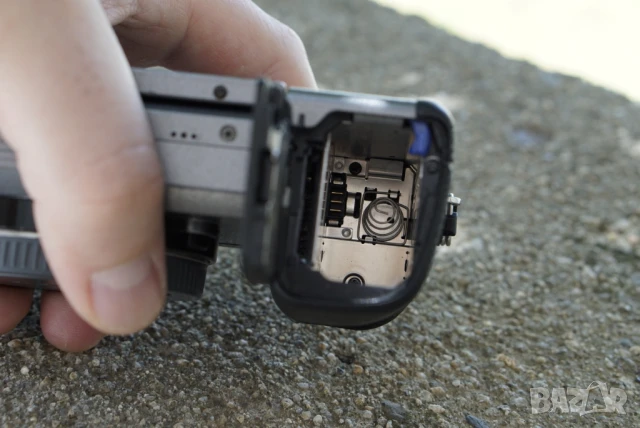 Sony A6000 (Silver Black Edition), снимка 10 - Фотоапарати - 50509561