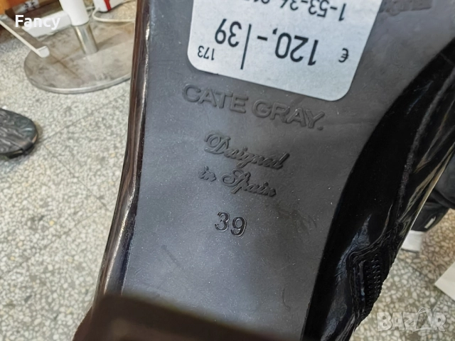 Страхотни дамски боти Cate Gray 39 номер , снимка 9 - Дамски боти - 52248336