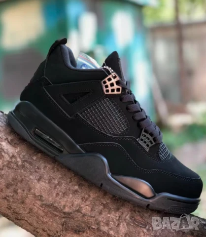 Air Jordan 4 “Black Cat” 2020 Retro номер 41, снимка 3 - Маратонки - 50567606