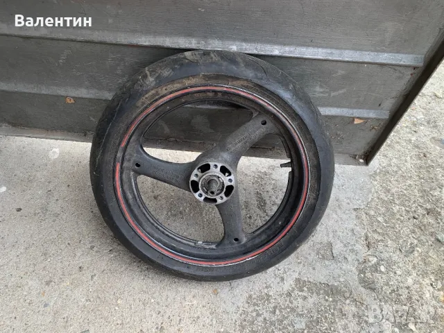 Предна джанта Suzuki Bandit 600