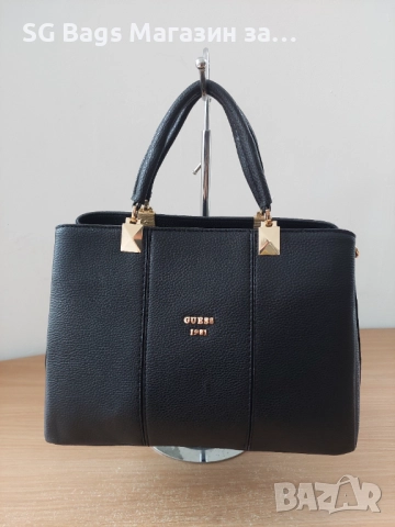 Guess дамска чанта през рамо код 239