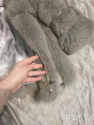 Палто с косъм от лисица, снимка 4 - Палта, манта - 48100202