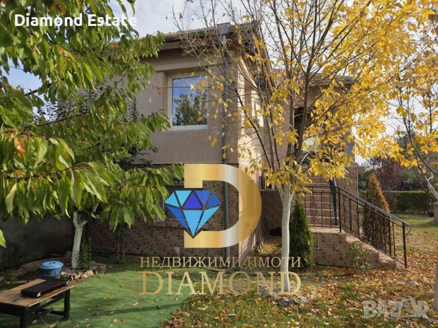 Двуетажна къща в село Добрич, общ. Димитровград, снимка 2 - Къщи - 52061050