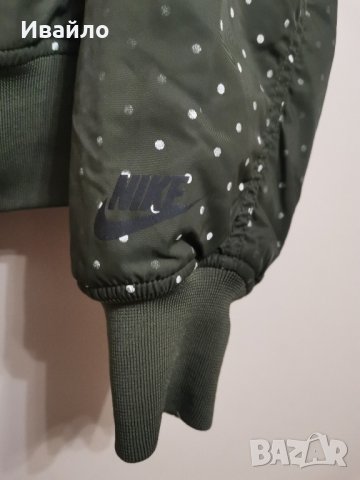 Nike Women's Jacket., снимка 2 - Якета - 43415906