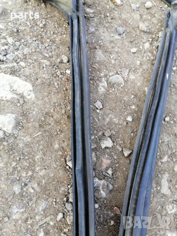 Уплатнение Задни Врати Пежо Партнер - Ситроен Берлинго N, снимка 2 - Части - 34659616