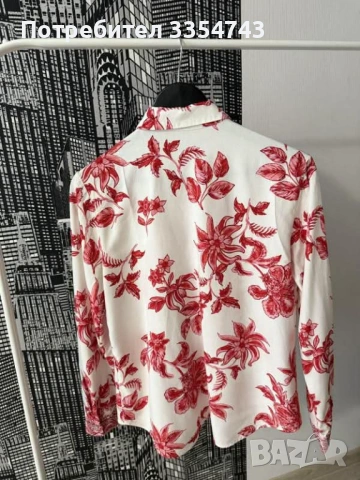 Дамска блуза на Zara , снимка 2 - Блузи с дълъг ръкав и пуловери - 53405144