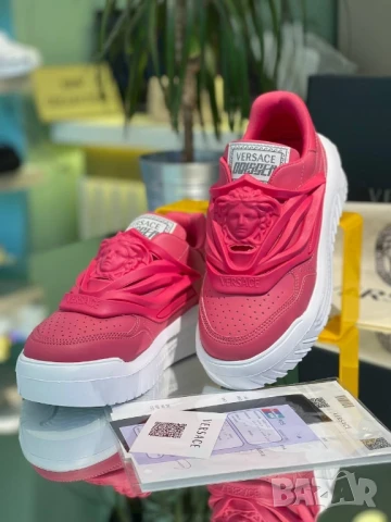 дамски маратонки versace , снимка 4 - Маратонки - 51354167