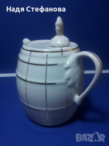 Ретро буренце и 6 буренца порцеланови за греяна ракия от някога си , снимка 6 - Чаши - 37440536