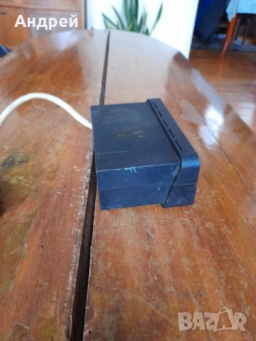 Стар таксиметров апарат Pionieris, снимка 3 - Антикварни и старинни предмети - 43366672