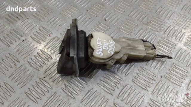 Брава заден капак Suzuki Swift 2004г.	