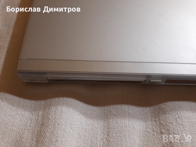 Продавам DVD PHILIPS DVP 3040, снимка 2 - Плейъри, домашно кино, прожектори - 38119964