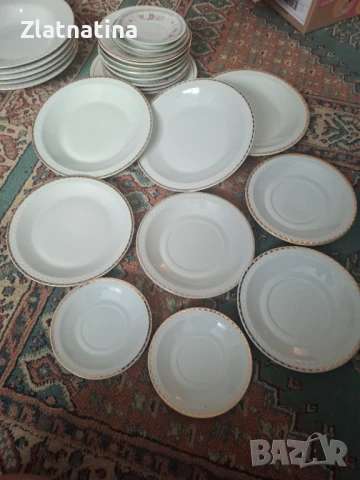 Много порцеланови български чинии !, снимка 4 - Чинии - 51055515
