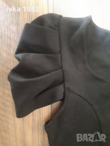 Рокля XS размер , снимка 5 - Рокли - 26349460