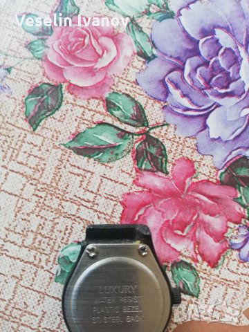 Luxury кварцов дамски часовник , снимка 4 - Дамски - 32380640