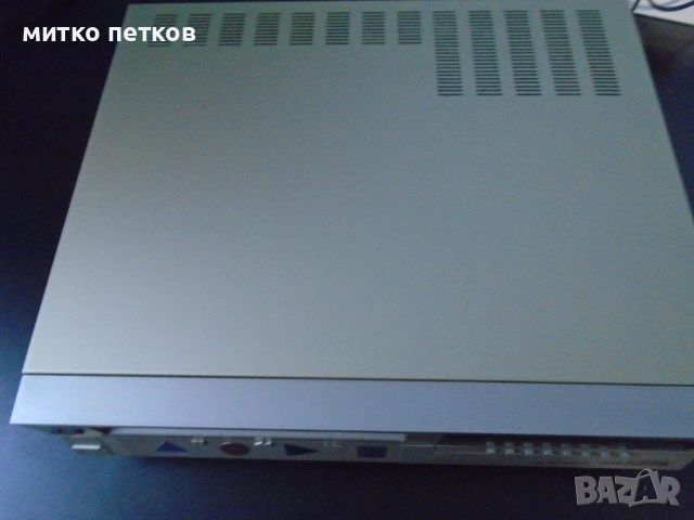 видео JVC hr-d120em, снимка 11 - Плейъри, домашно кино, прожектори - 53267320