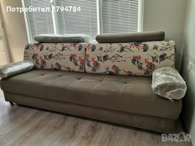 Симпатичен, разтегателен, запазен диван , снимка 2 - Дивани и мека мебел - 43244456