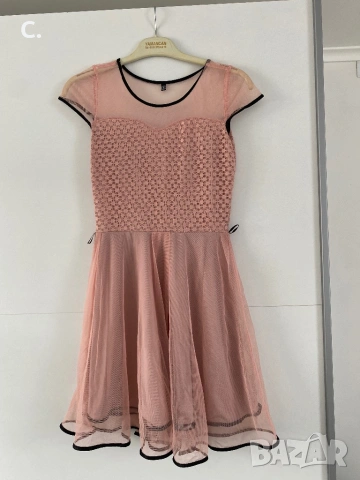 Дамска рокля