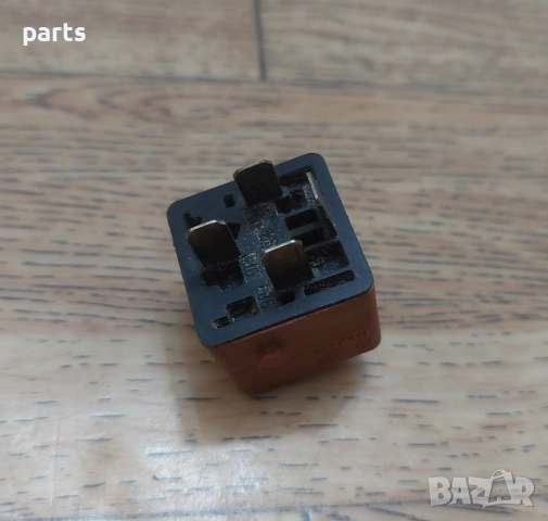 Реле БМВ 5 Е39 - 3 E46 - E21 - E30 - 0332019456 - 1378238, снимка 4 - Части - 52869860