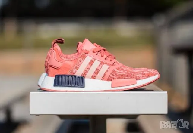 маратонки  adidas NMD_R1 Raw Pink номер 40, снимка 6 - Маратонки - 48562331