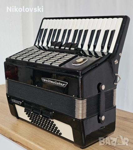 Акордеон Weltmeister Stella НОВ, снимка 5 - Акордеони - 53162897
