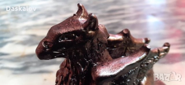 Продавам статуетка грифон, снимка 2 - Статуетки - 32495110