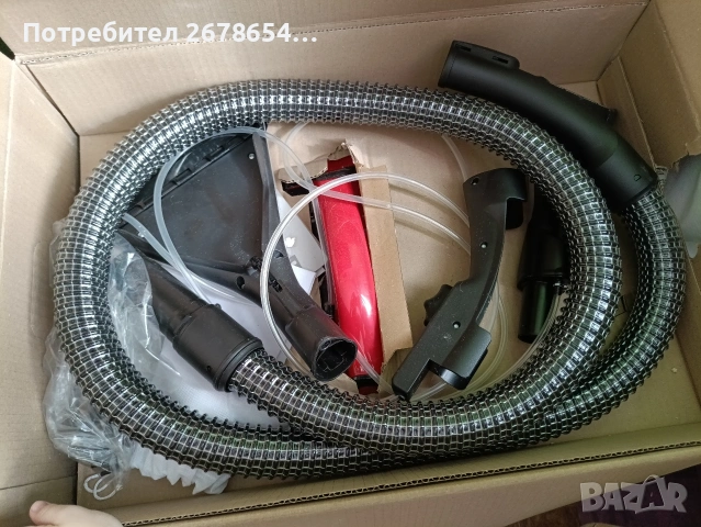 Прахосмукачка Bosch Serie 4 AquaWash&Clean, снимка 5 - Прахосмукачки - 53588193