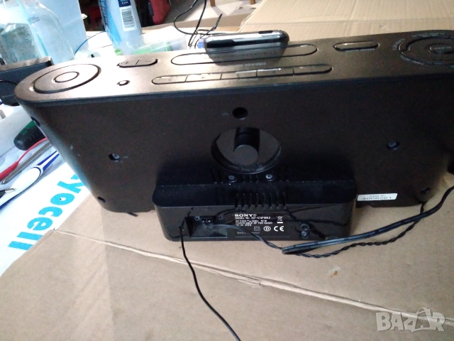 SONY ICF-C1iPMK2 Радиочасовник с докинг станция за iPod , снимка 10 - Аудиосистеми - 49907444