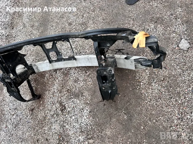 Маска очиларка основа предна броня за Мерцедес CLS. W219.седан.2007г, снимка 5 - Части - 49341275