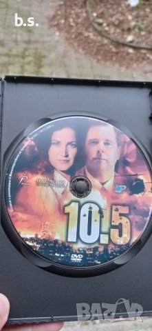 10.5 (Земетресение 10.5) DVD , снимка 2 - DVD филми - 43089954
