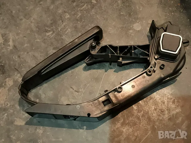 Педал на газта за MERCEDES C-class W203 CLK C209 SLK R171