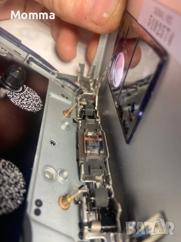 Уокмен Sony WM-EX 521 , снимка 8 - Аудиосистеми - 53458935