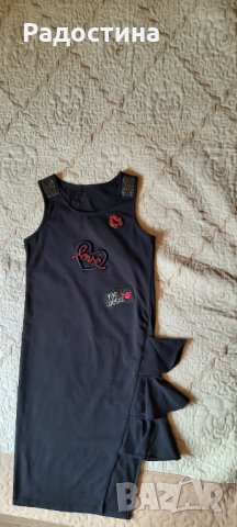 Черна рокля с апликации размер 134, снимка 3 - Детски рокли и поли - 33192548