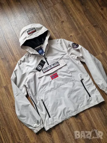 Страхотна мъжка ветровка яке NAPAPIJRI размер S M L XL 2XL , снимка 2 - Якета - 49174215
