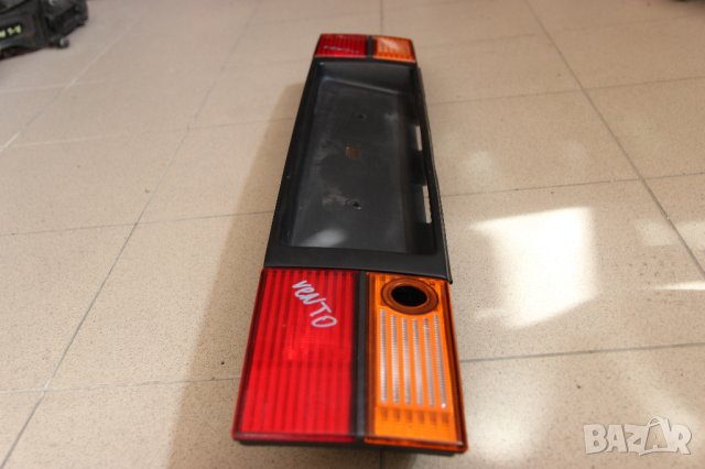 Вътрешен стоп VW Vento (1991-1996г.) стоп заден капак Венто / стопове / панел регистрационен номер, снимка 3 - Части - 28790615