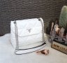 Дамска чанта Prada бяла, снимка 1 - Чанти - 28594866