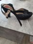 Италиански обувки от набук, снимка 1 - Дамски обувки на ток - 33650704