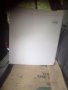 хладилниче малко за каравани кола и др, снимка 1 - Хладилници - 38207048