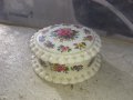 Английски порцелан бижутерка цветя маркировка, снимка 1 - Антикварни и старинни предмети - 43542475